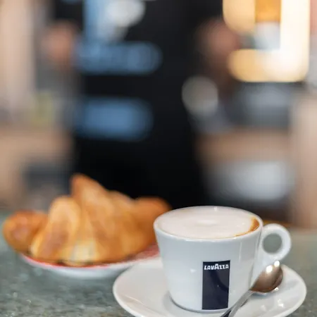 アパートホテル Le Fontane 4*