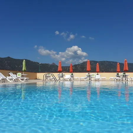 מלון דירות Le Fontane 4*