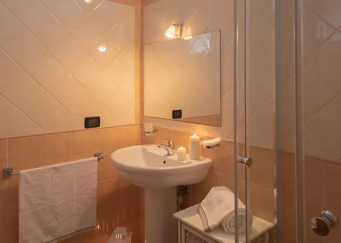 芳汀公寓 4* 维拉西米乌斯