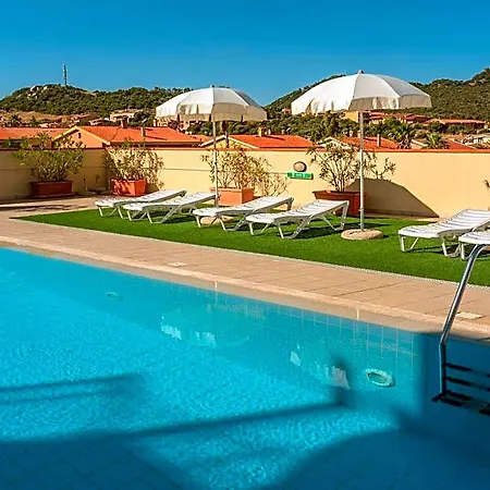 Apart Otel Le Fontane 4*