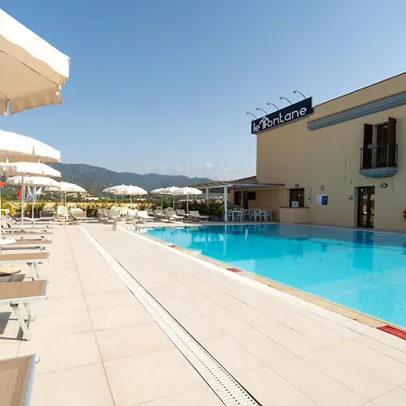 Le Fontane Apartahotel 4*